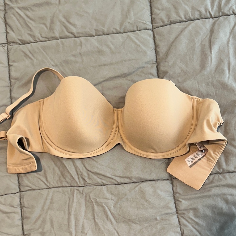 SKIMS Fits Everybody Staples bra Clay 36D
